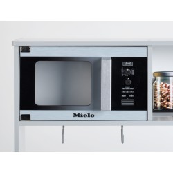 Theo Klein 7199 Miele Kitchen I White wooden kitchen incl. hob, with sound and light I Dimensions: 70 cm x 30 cm x 91 cm | High-class kitchen accessories made of stainless steel (should not be heated up) and wood | Toy for children aged 3 years and up Miele 46002 2